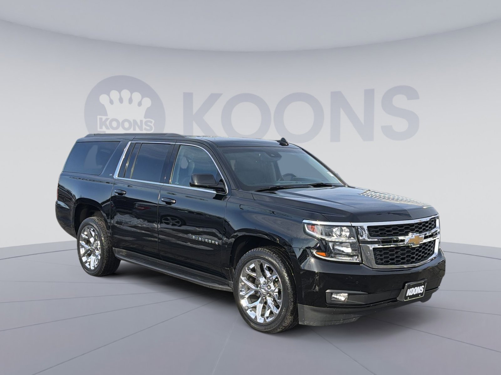 Used 2020 Chevrolet Suburban LT w/ Luxury Package image 10