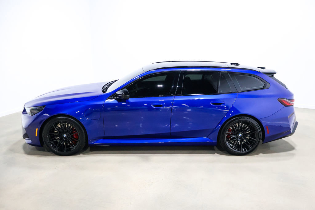 Used 2025 BMW M5 Touring image 19