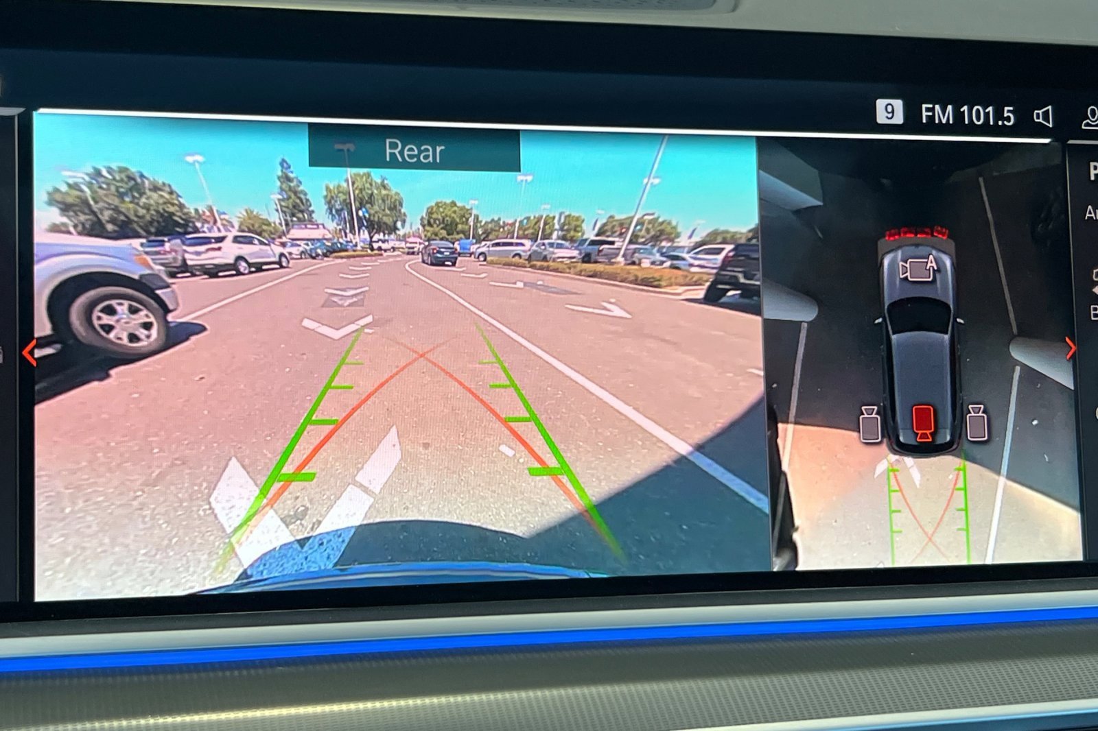 Used 2022 BMW X5 sDrive40i w/ Parking Assistance Package image 25