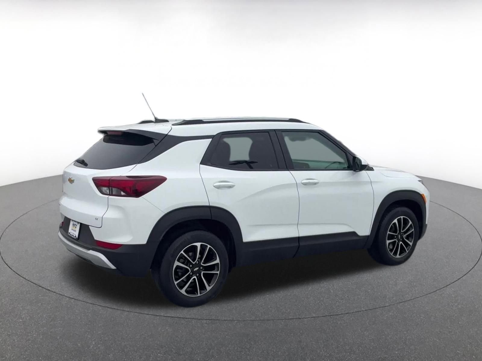 Used 2025 Chevrolet TrailBlazer LT image 15