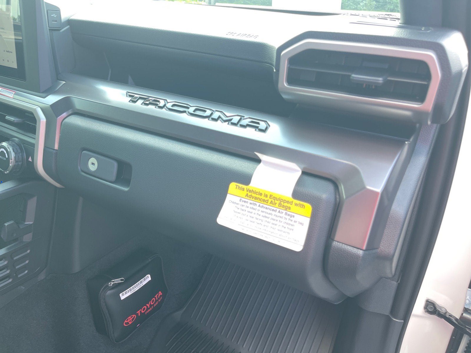 New 2026 Toyota Tacoma SR5 RWD image 18