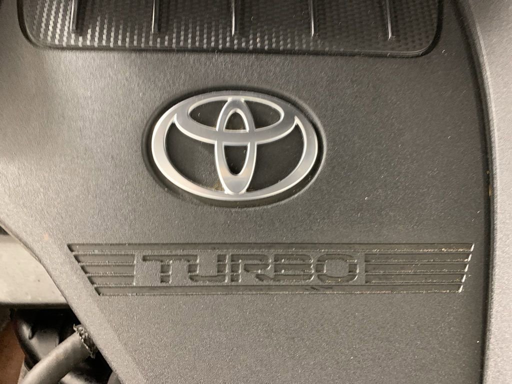 Used 2023 Toyota Highlander XLE image 47