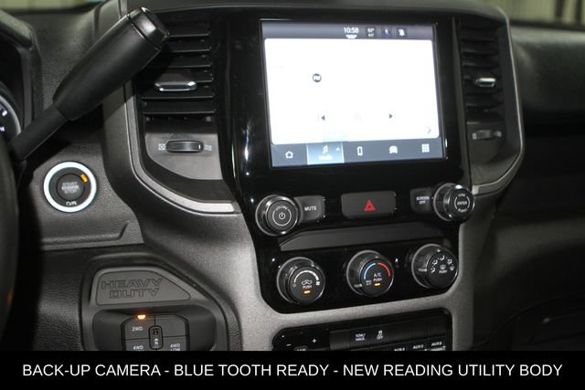 New 2026 RAM 2500 Tradesman w/ Chrome Appearance Group AWD/4WD image 19