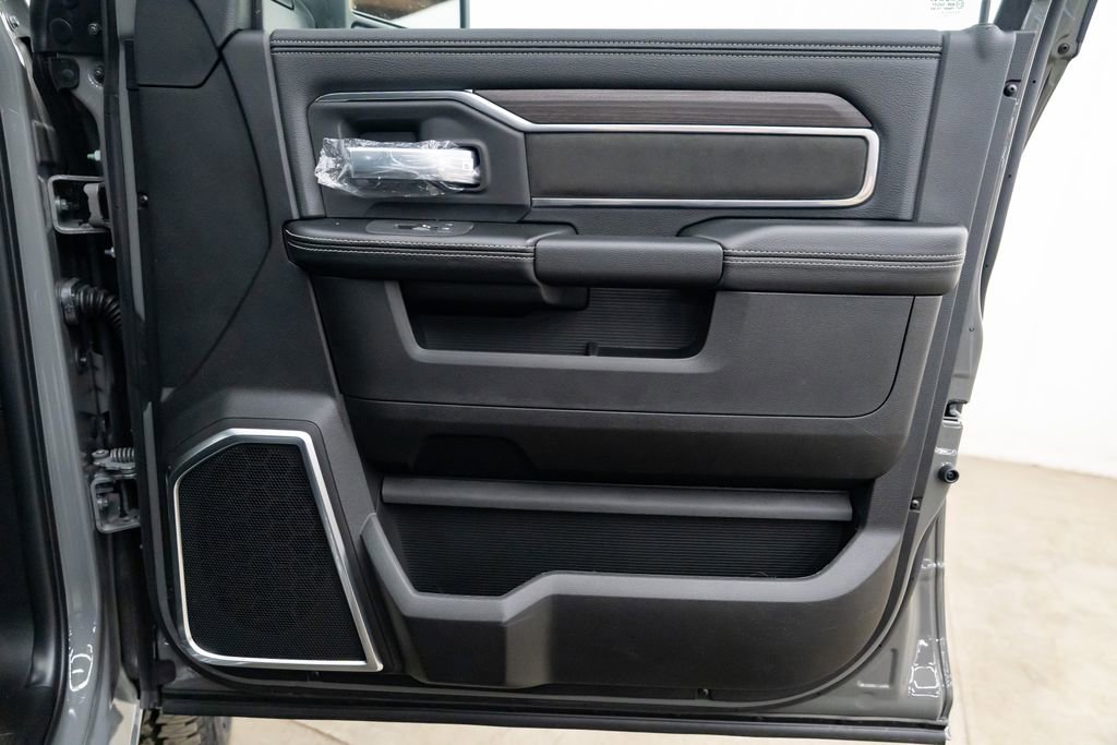 New 2026 RAM 2500 Laramie image 28