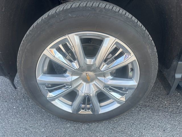 Used 2023 Chevrolet Silverado 1500 High Country w/ Technology Package image 9