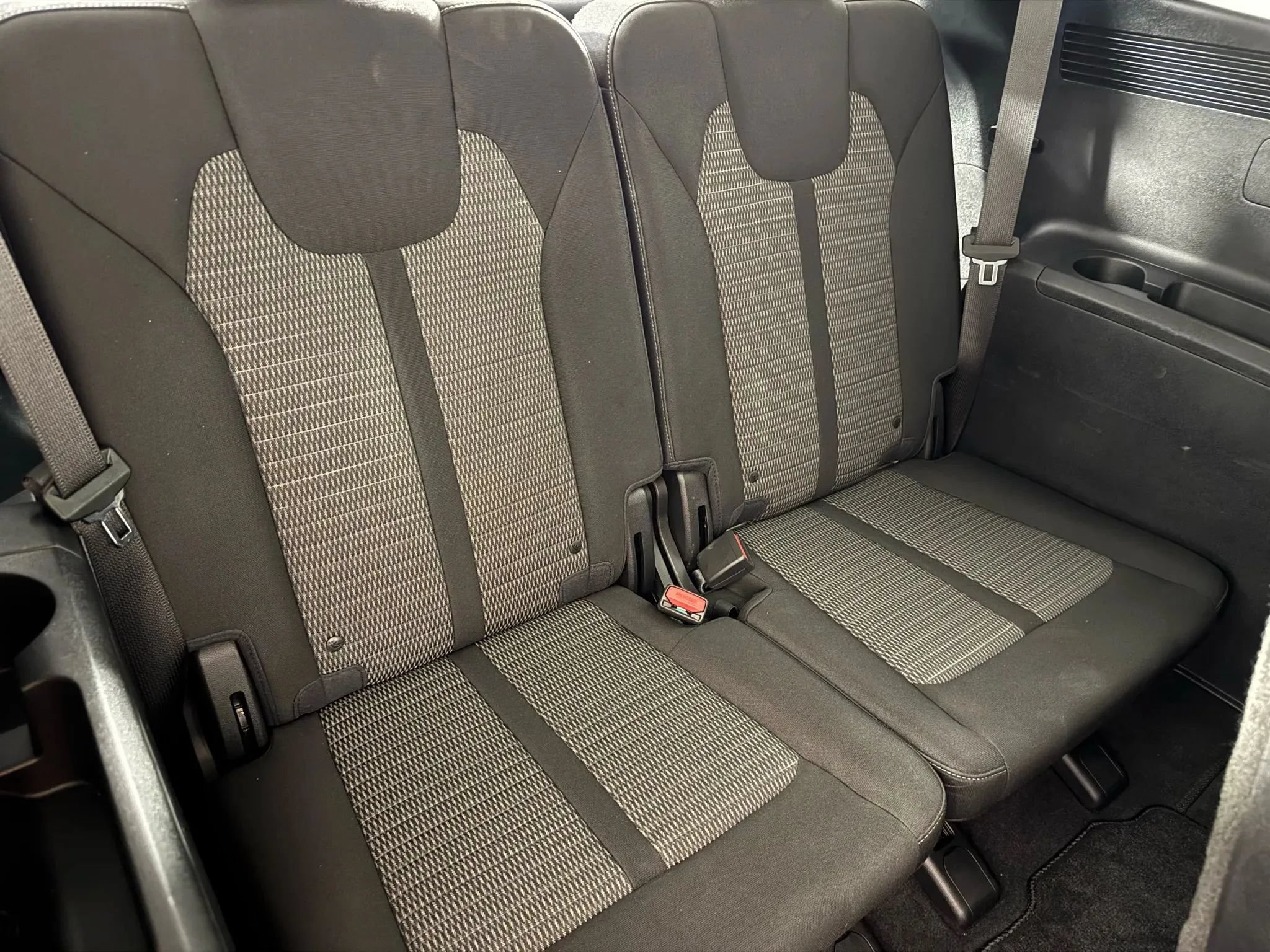 Used 2023 Kia Sorento LX FWD image 34
