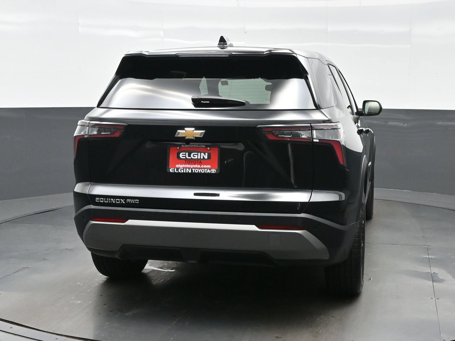 Used 2026 Chevrolet Equinox LT AWD/4WD image 5
