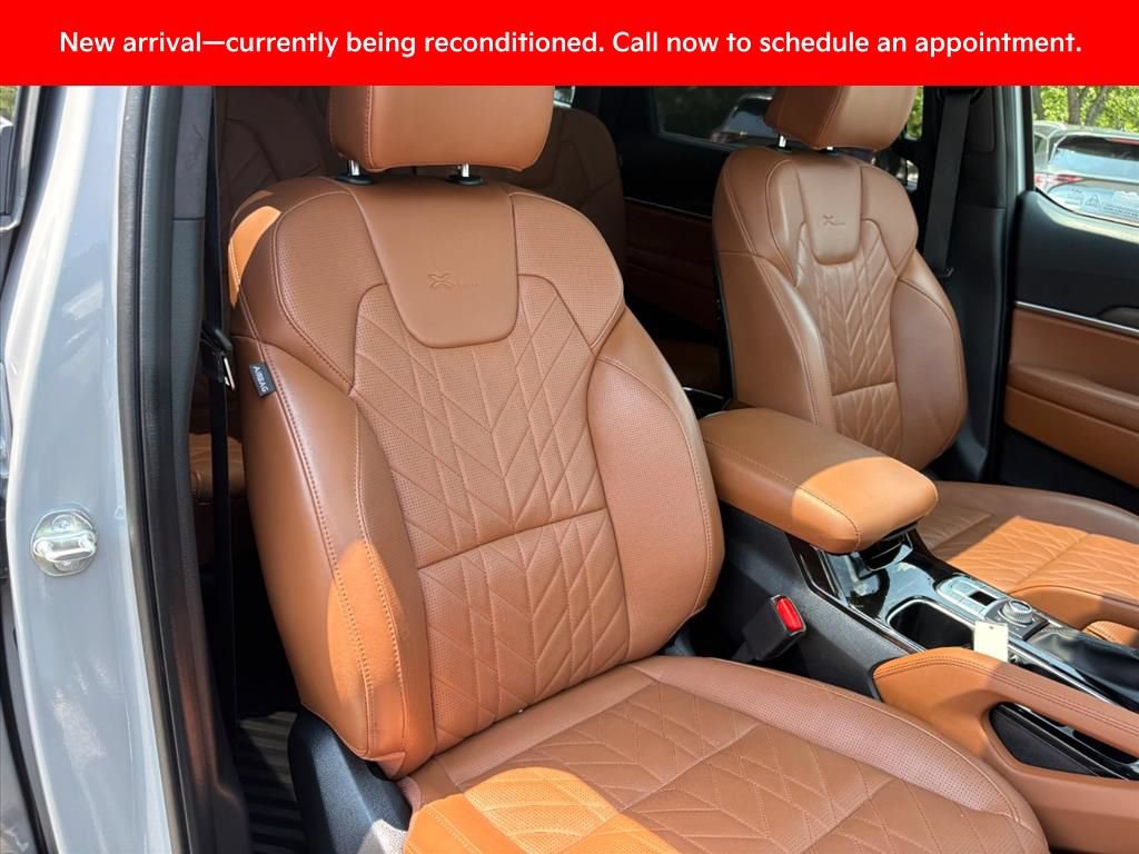 Certified 2025 Kia Telluride SX Prestige X-Line AWD/4WD image 22