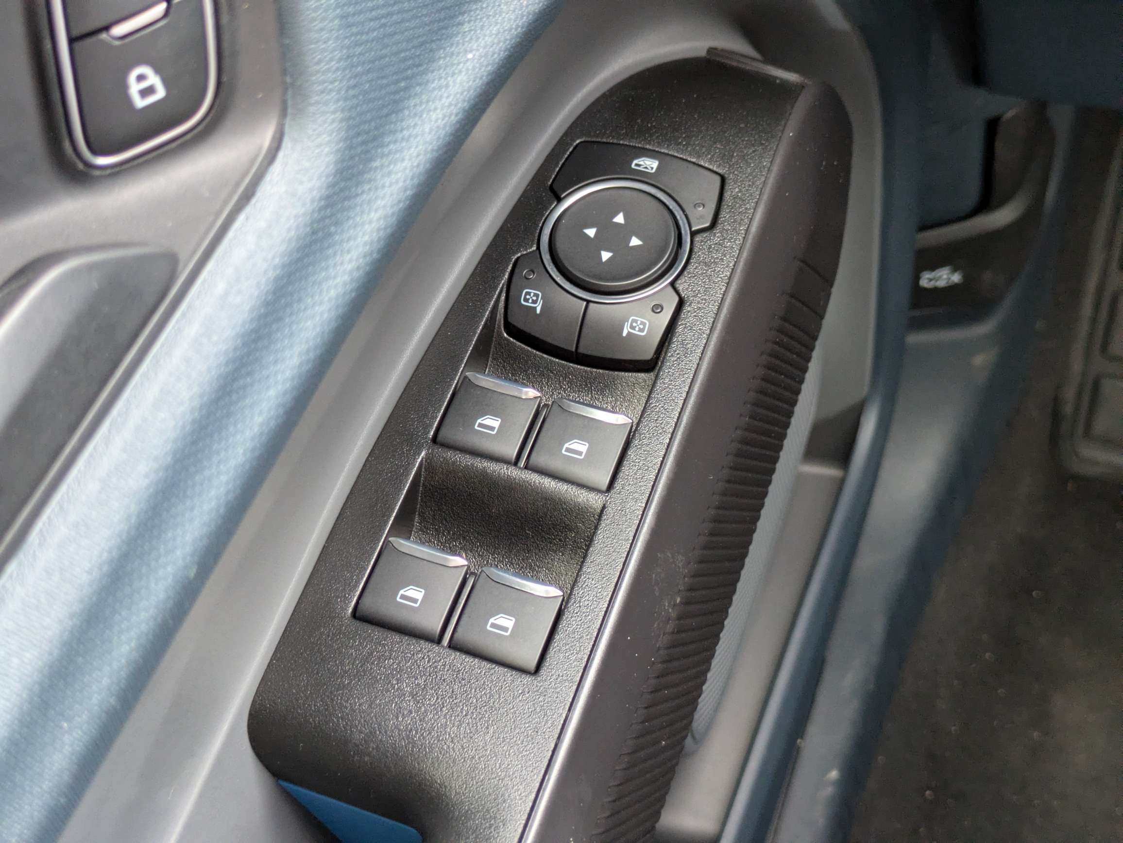 Used 2025 Ford Maverick Lobo AWD/4WD image 24