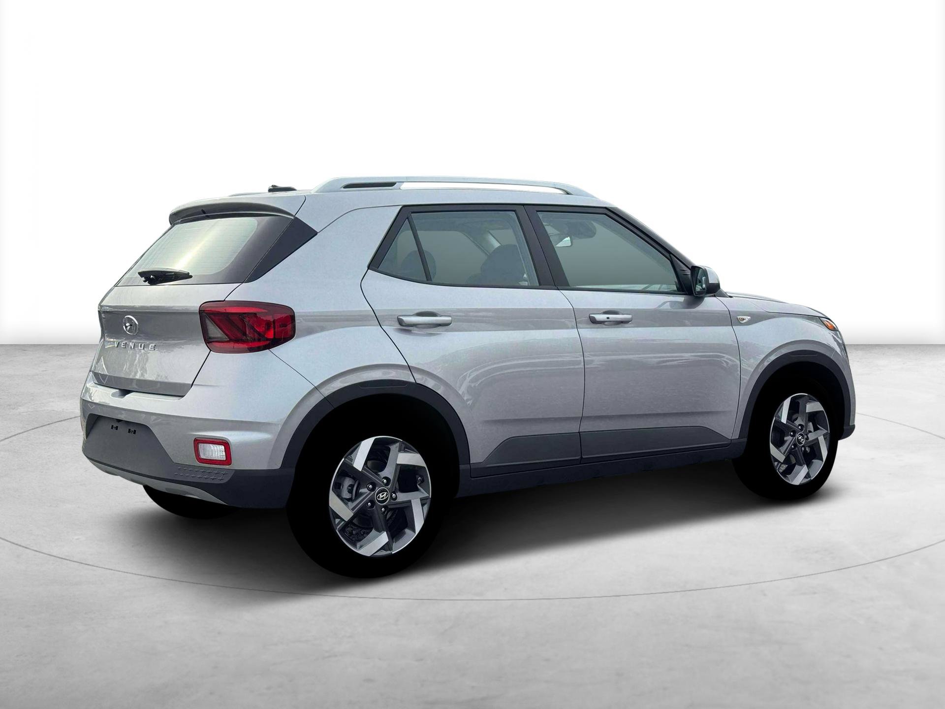 New 2026 Hyundai Venue SEL FWD image 8