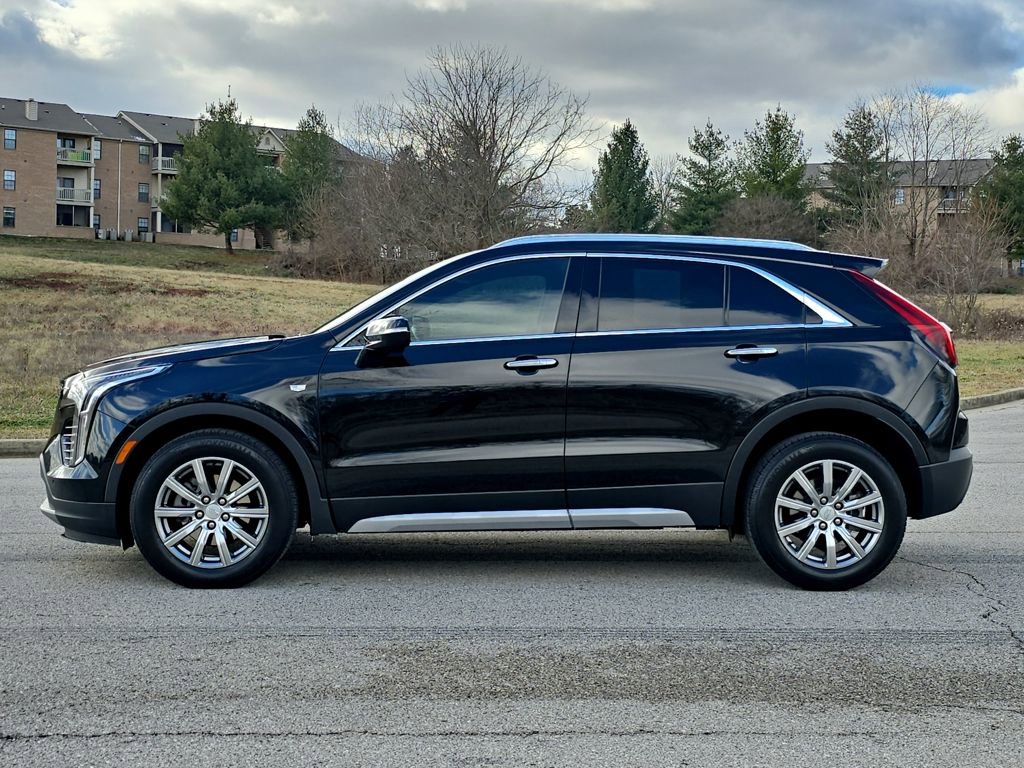 Used 2022 Cadillac XT4 Premium Luxury w/ Safety Alert Package image 41