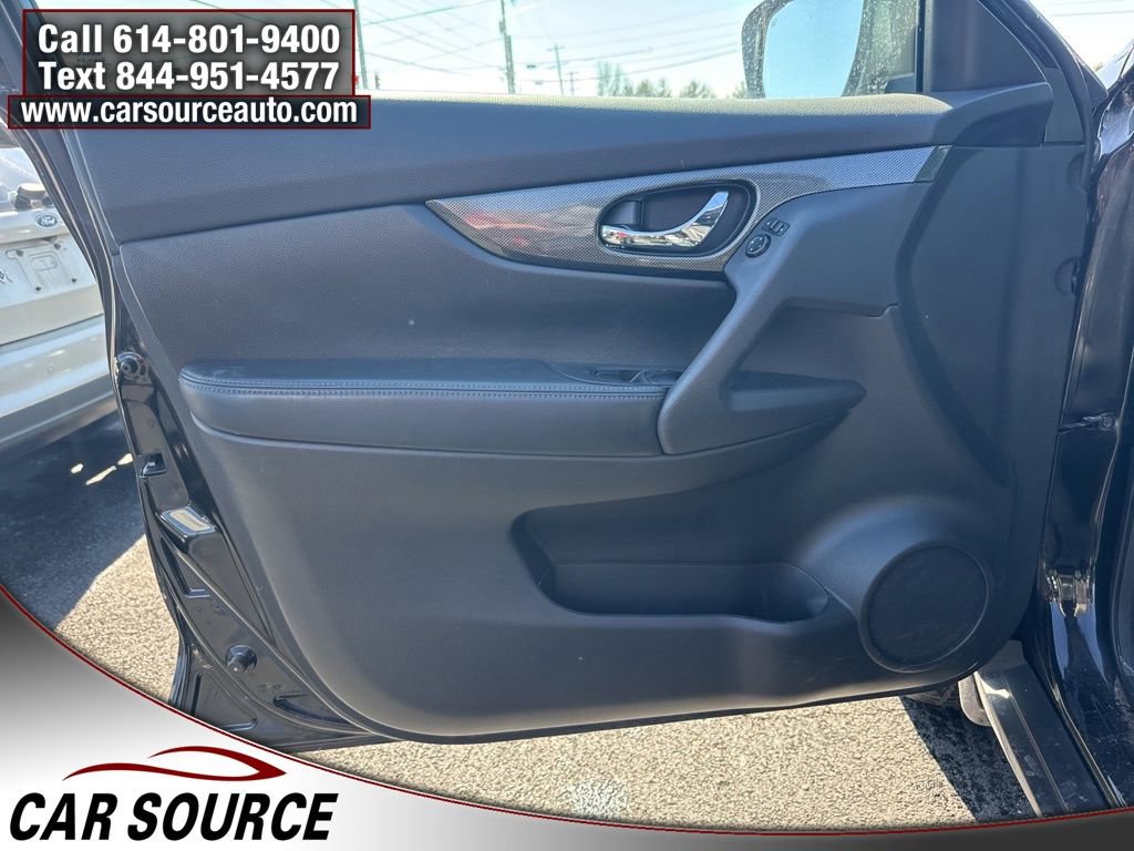 Used 2015 Nissan Rogue SL image 12