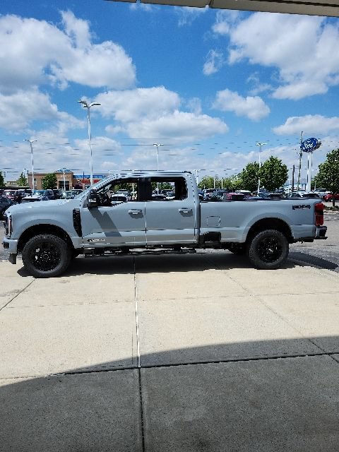New 2026 Ford F350 Lariat w/ Black Appearance Package AWD/4WD image 5