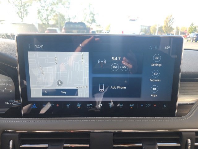 Certified 2024 Lincoln Corsair AWD w/ Equipment Group 101A image 35