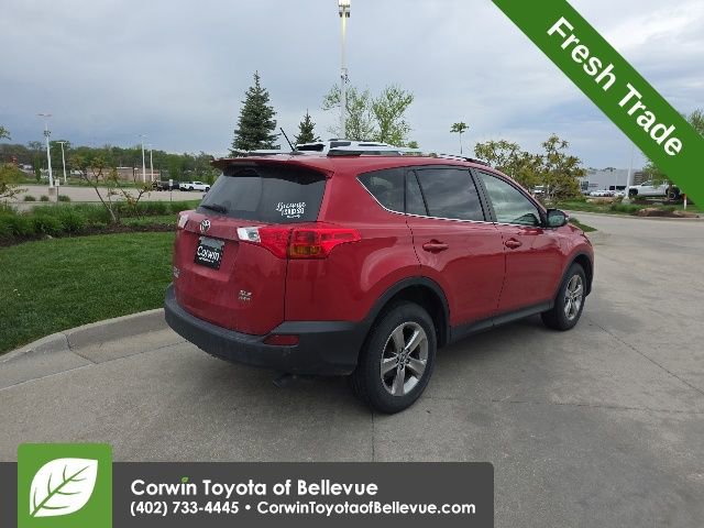 Used 2015 Toyota RAV4 XLE AWD/4WD image 3