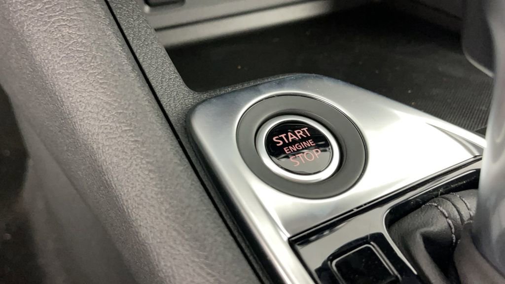 New 2025 Nissan Sentra SV image 18