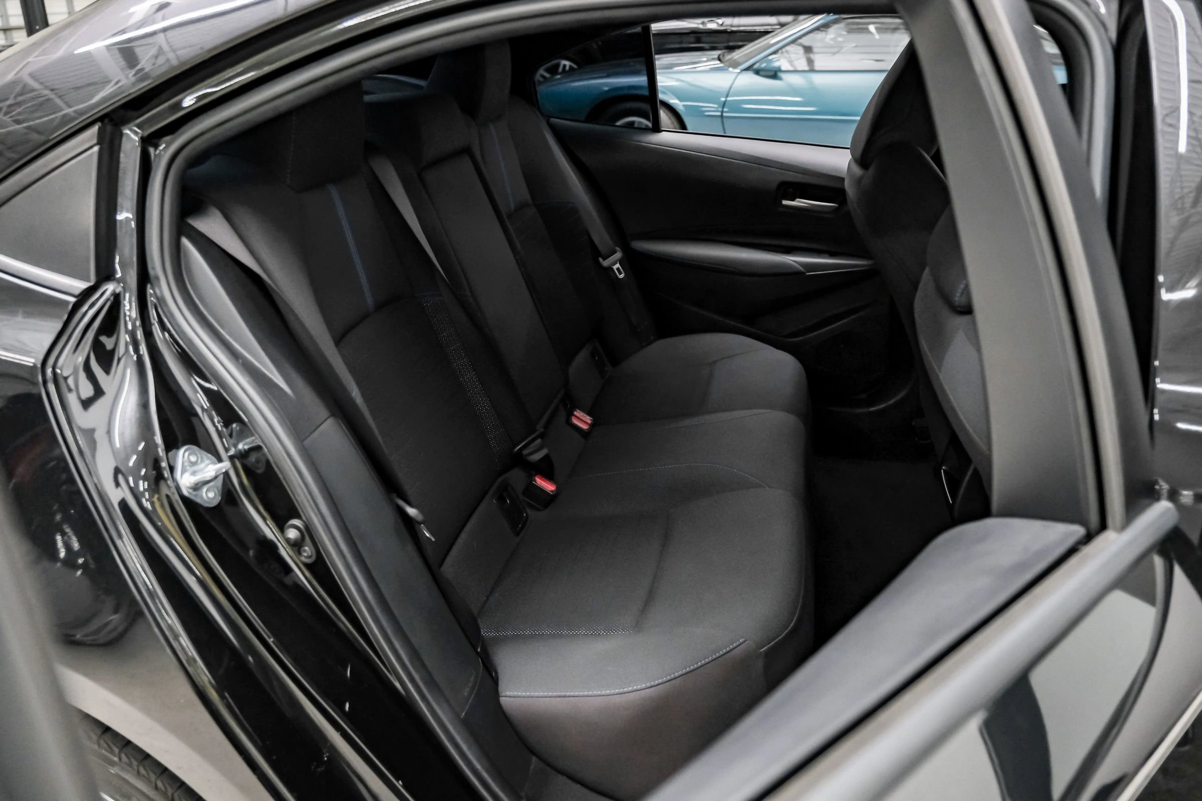 Used 2021 Toyota Corolla SE image 33
