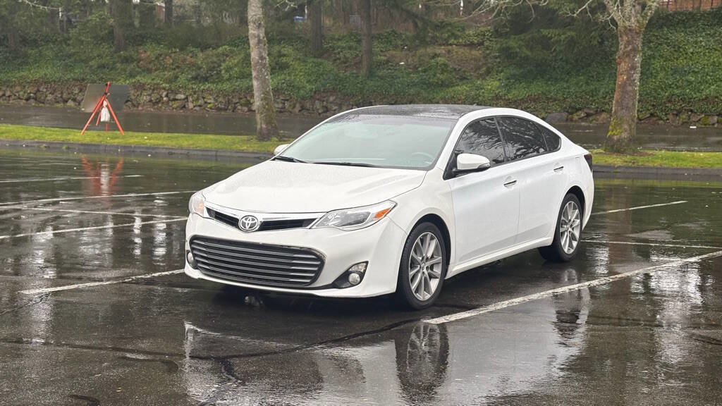 Used 2015 Toyota Avalon XLE Touring image 1