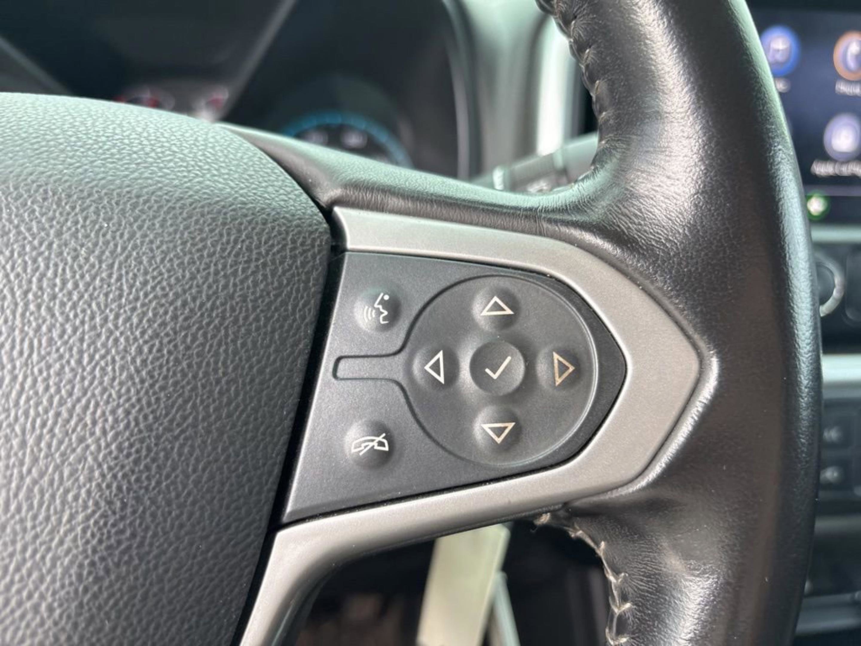 Used 2020 Chevrolet Colorado LT AWD/4WD image 12