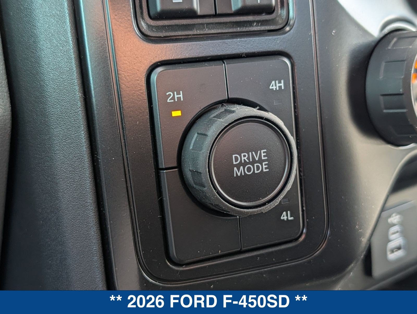 New 2026 Ford F450 XL w/ FX4 Off-Road Package AWD/4WD image 34