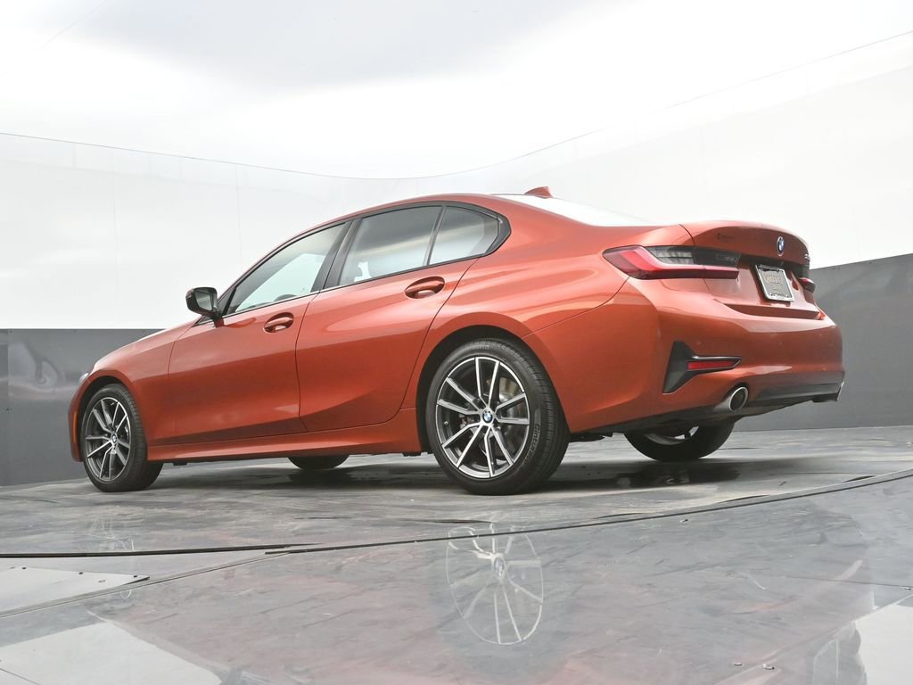 Used 2022 BMW 330i Sedan w/ Premium Package image 44