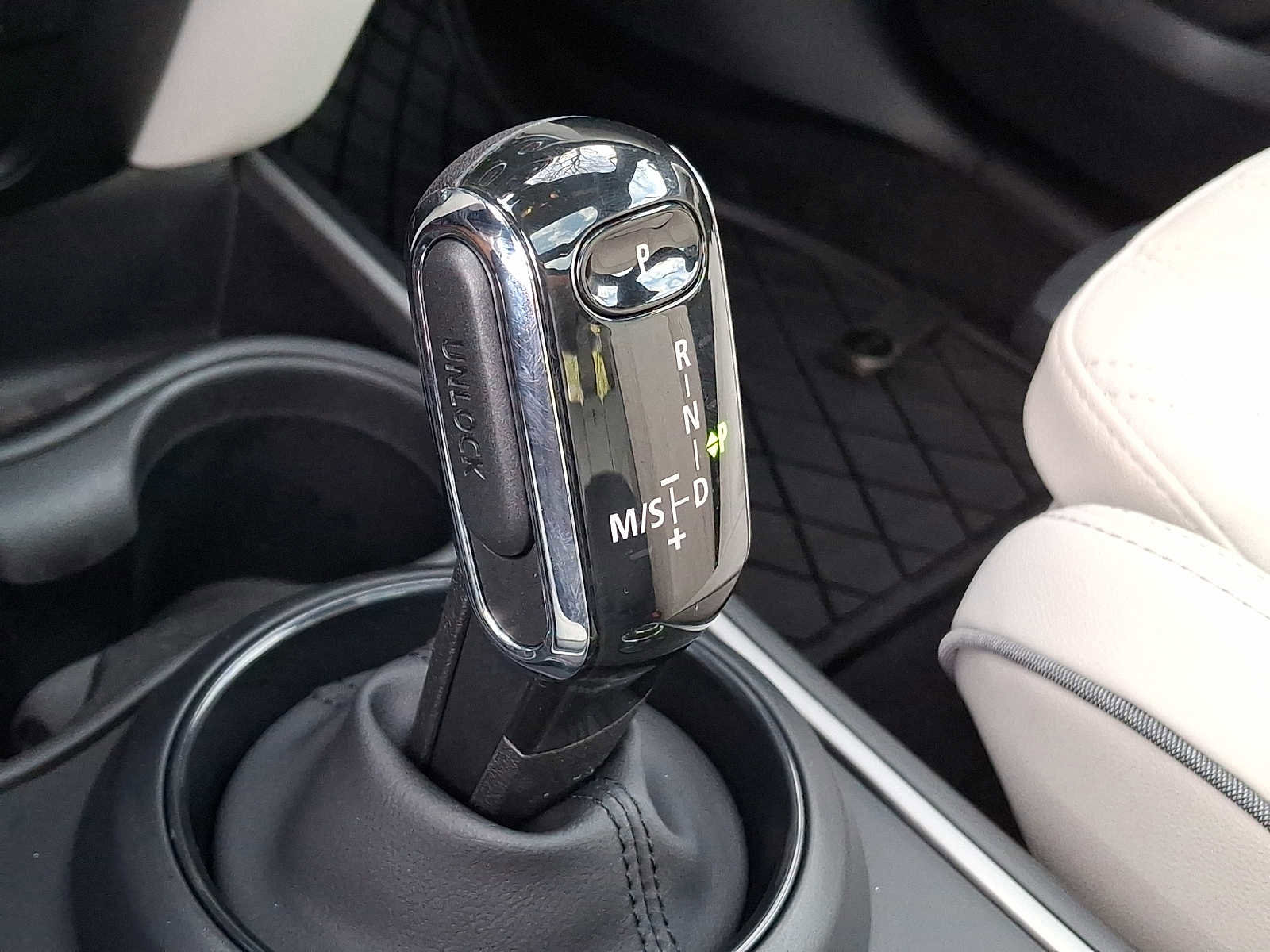 Certified 2024 MINI Cooper Countryman S image 12