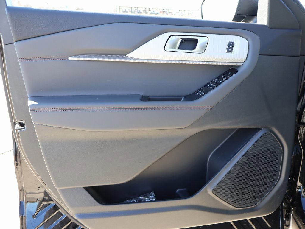 New 2026 Ford Explorer Active w/ Active Comfort Package image 23