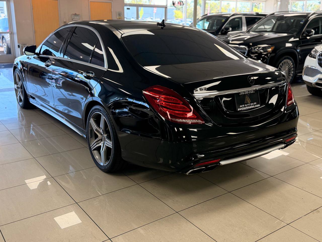 Used 2015 Mercedes-Benz S 63 AMG 4MATIC Sedan image 6