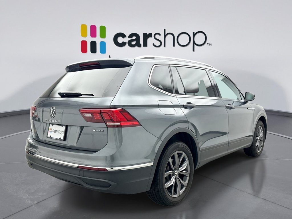 Used 2024 Volkswagen Tiguan SE AWD/4WD image 5