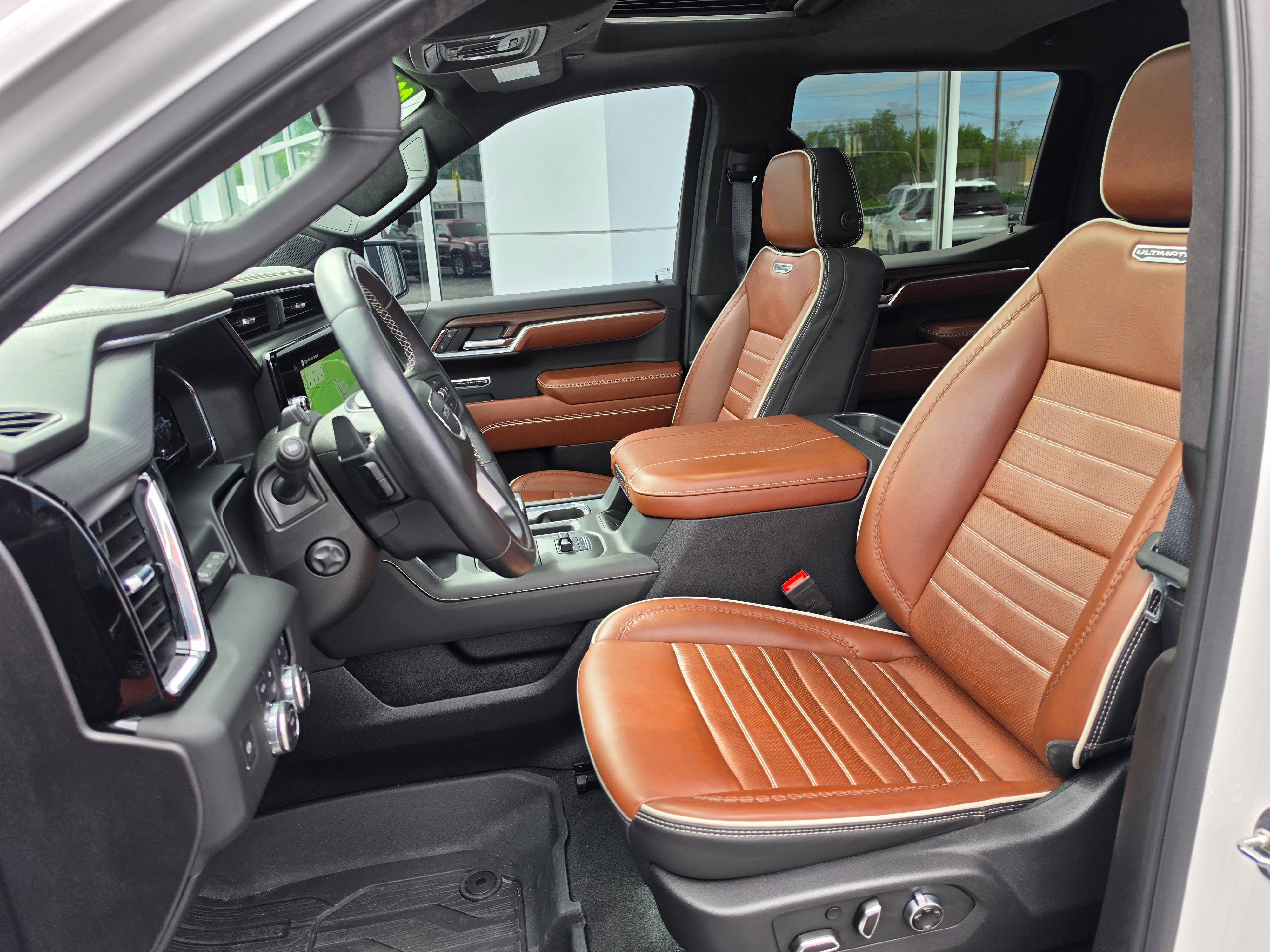 Used 2024 GMC Sierra 1500 Denali Ultimate AWD/4WD image 9