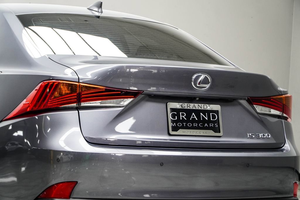 Used 2020 Lexus IS 300 w/ Premium Package image 13