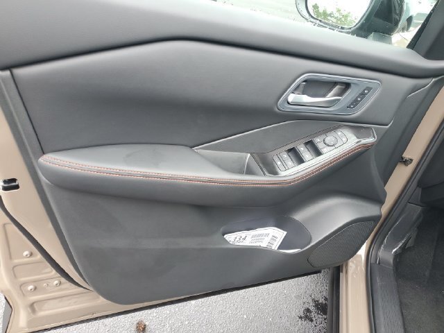 New 2026 Nissan Rogue SV AWD/4WD image 10