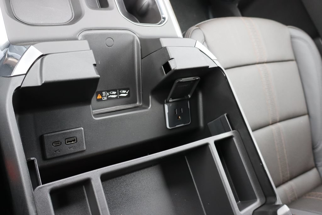 New 2026 Chevrolet Silverado 1500 High Country AWD/4WD image 14