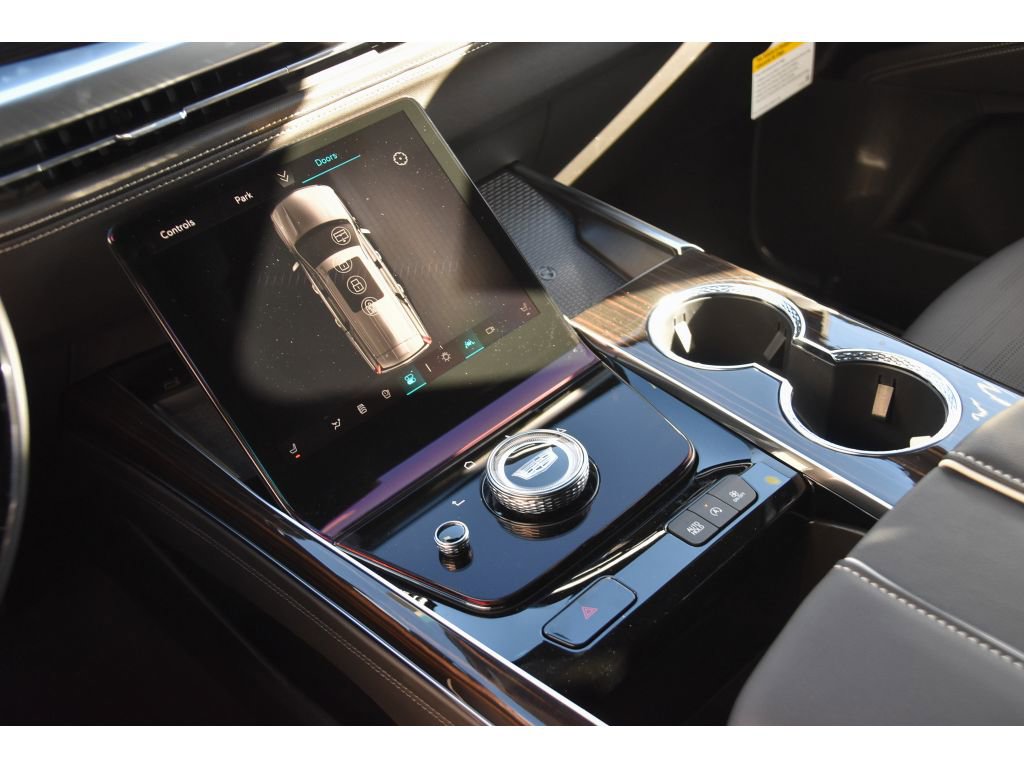 New 2026 Cadillac Escalade ESV Luxury image 36