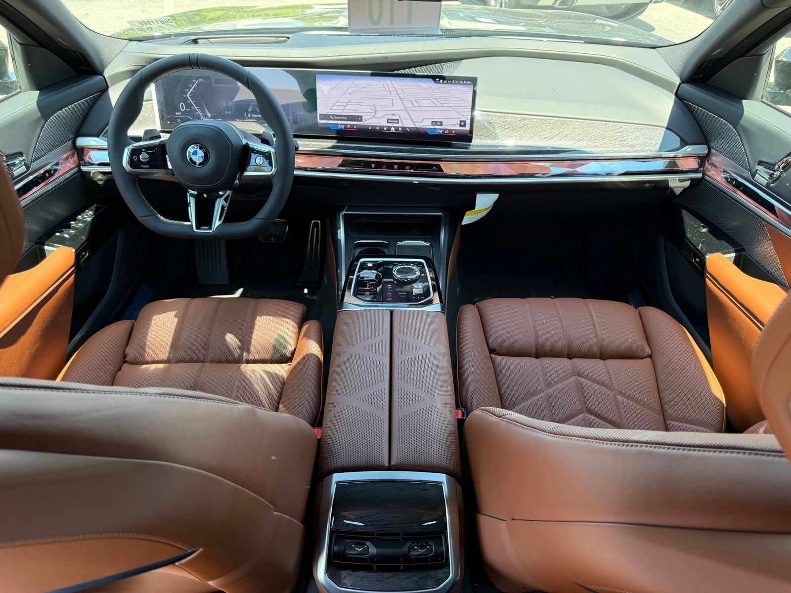 New 2026 BMW 760i xDrive w/ Luxury Rear Seating Package AWD/4WD image 30