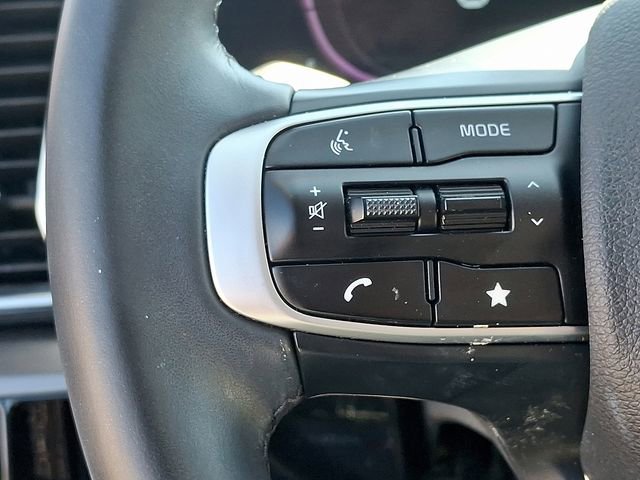 Used 2025 Kia Sportage EX image 21