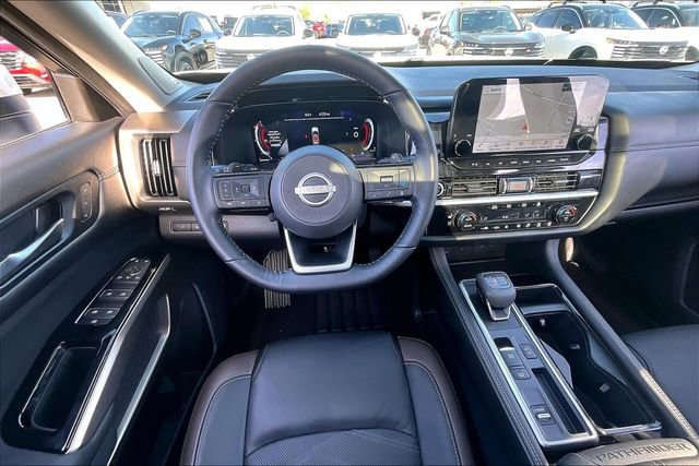 Certified 2024 Nissan Pathfinder Platinum w/ Cargo Package image 8