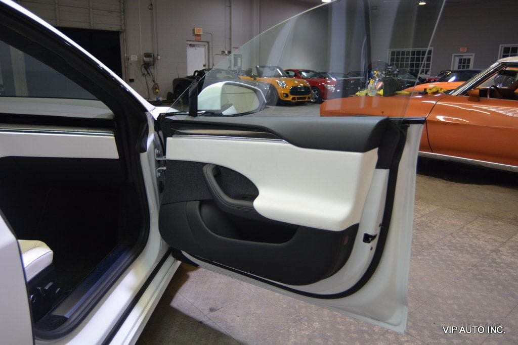 Used 2021 Tesla Model S Plaid AWD/4WD image 12