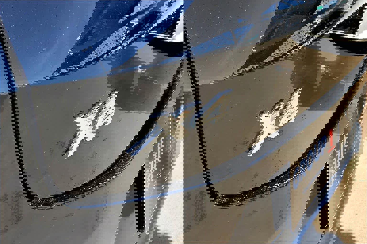 Used 2020 BMW X4 xDrive30i w/ Driving Assistance Package image 11