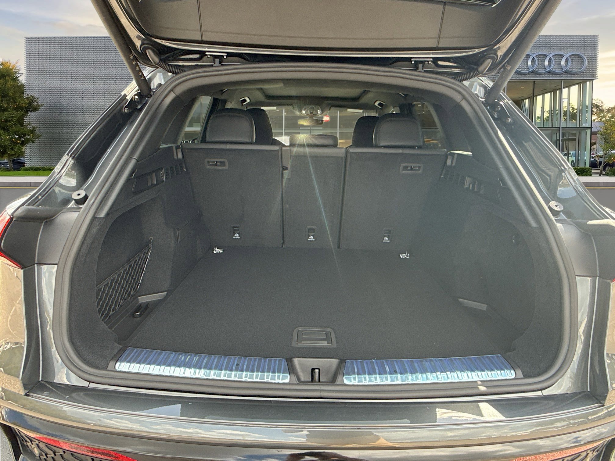 New 2025 Audi SQ5 Premium Plus image 11