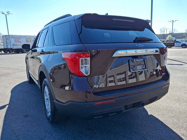Used 2023 Ford Explorer XLT w/ Class IV Trailer Tow Package image 8