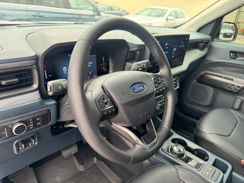 Used 2025 Ford Maverick XLT w/ XLT Luxury Package AWD/4WD image 15