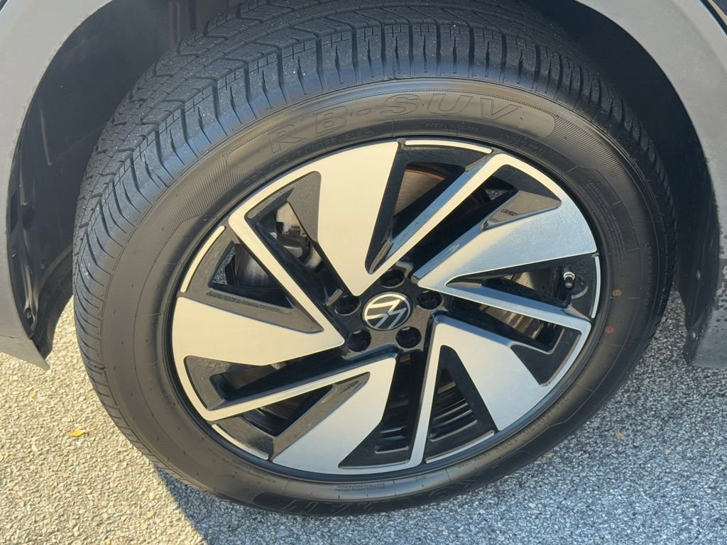 Used 2024 Volkswagen Atlas SE image 19