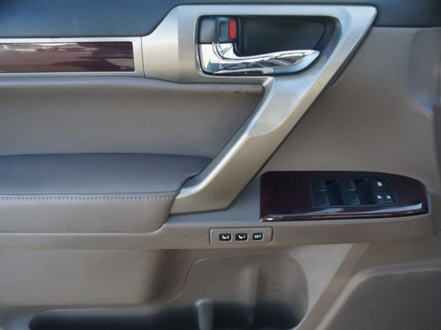 Used 2019 Lexus GX 460 Premium image 29