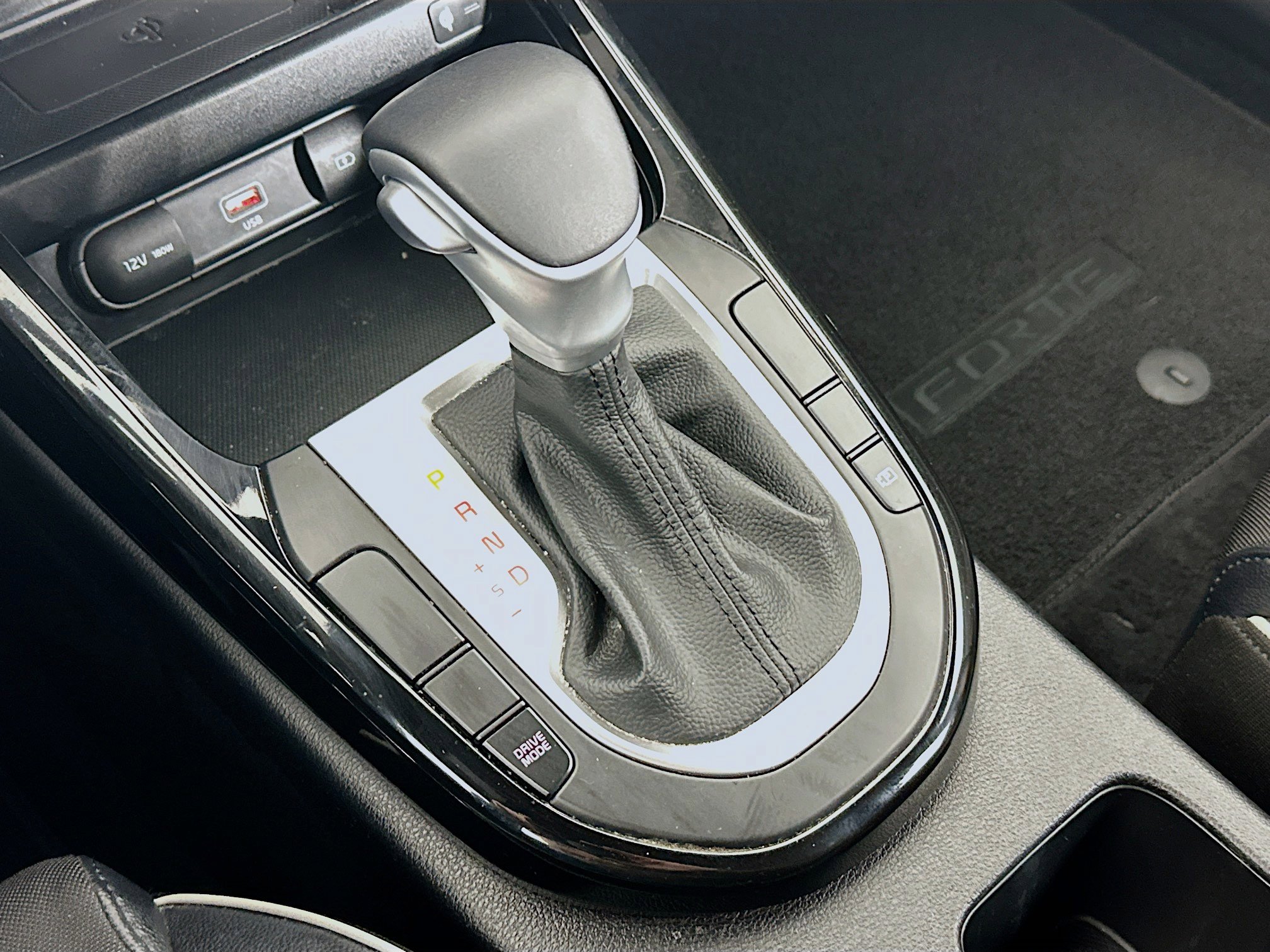 Used 2023 Kia Forte GT-Line w/ GT-Line Premium Package image 25