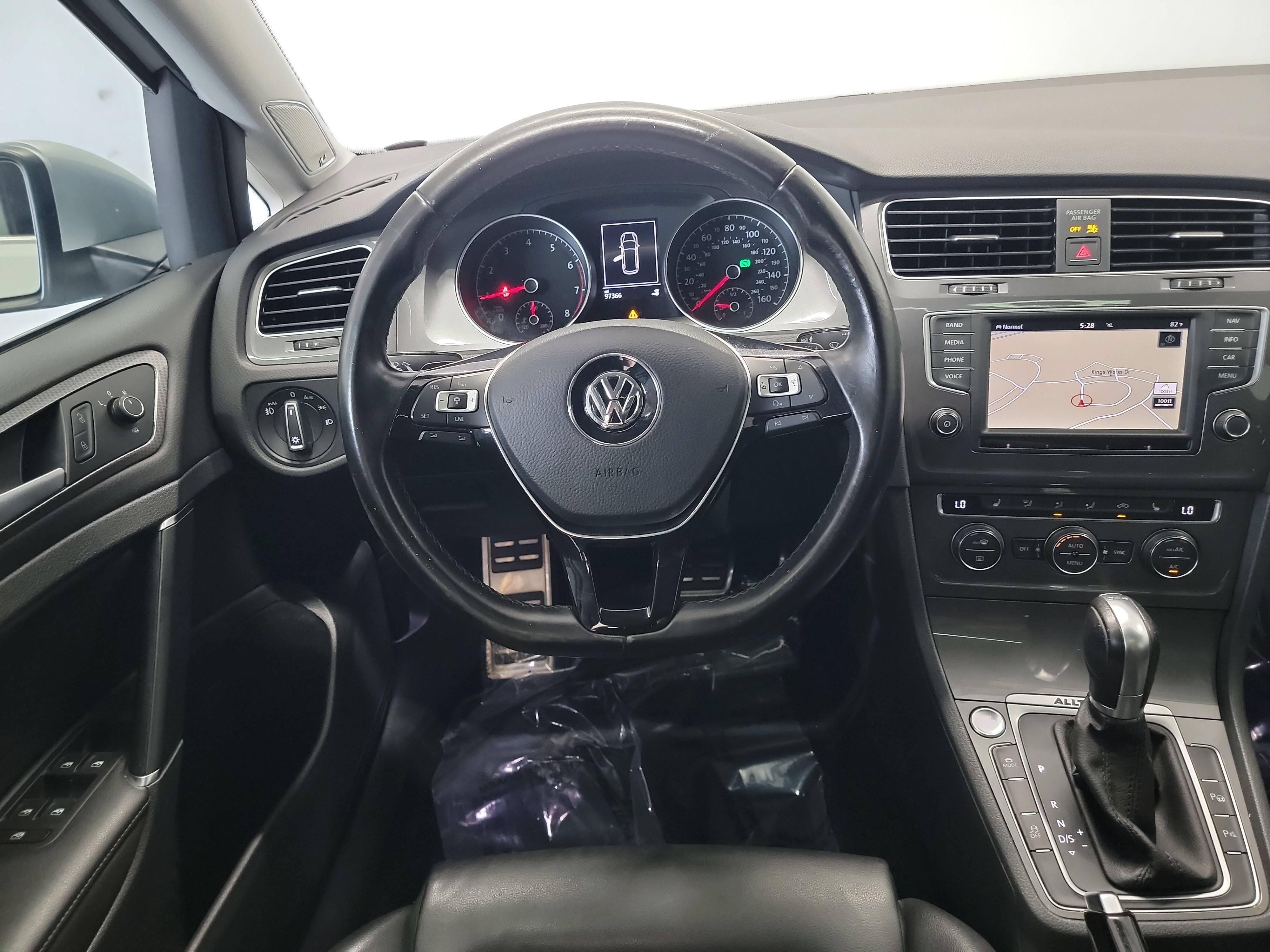 Used 2017 Volkswagen Golf Alltrack SEL AWD/4WD image 14