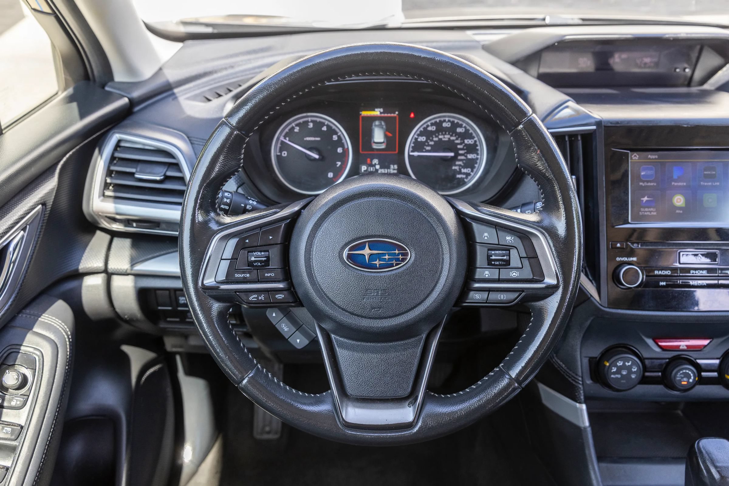 Used 2023 Subaru Forester Premium AWD/4WD image 27