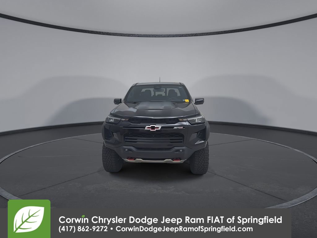 Used 2024 Chevrolet Colorado ZR2 w/ ZR2 Convenience Package III image 5