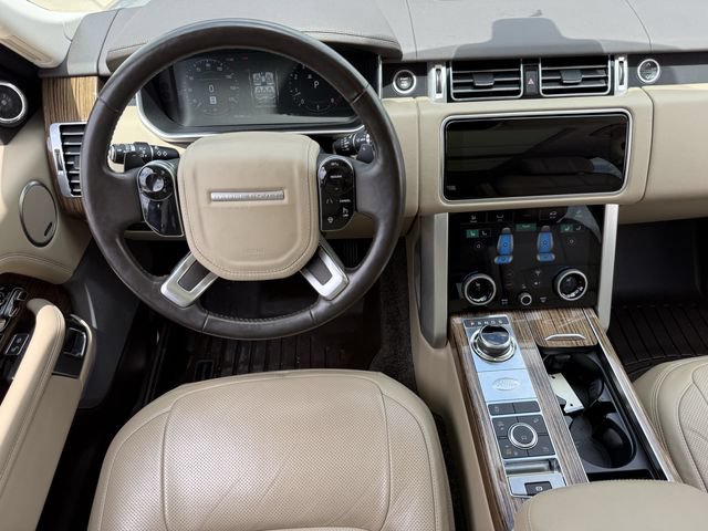 Used 2018 Land Rover Range Rover Supercharged AWD/4WD image 12