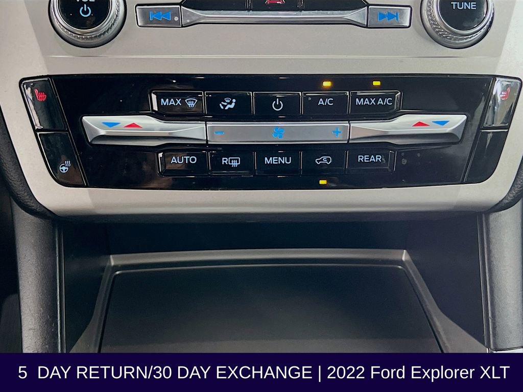 Used 2022 Ford Explorer XLT w/ Equipment Group 202A image 22